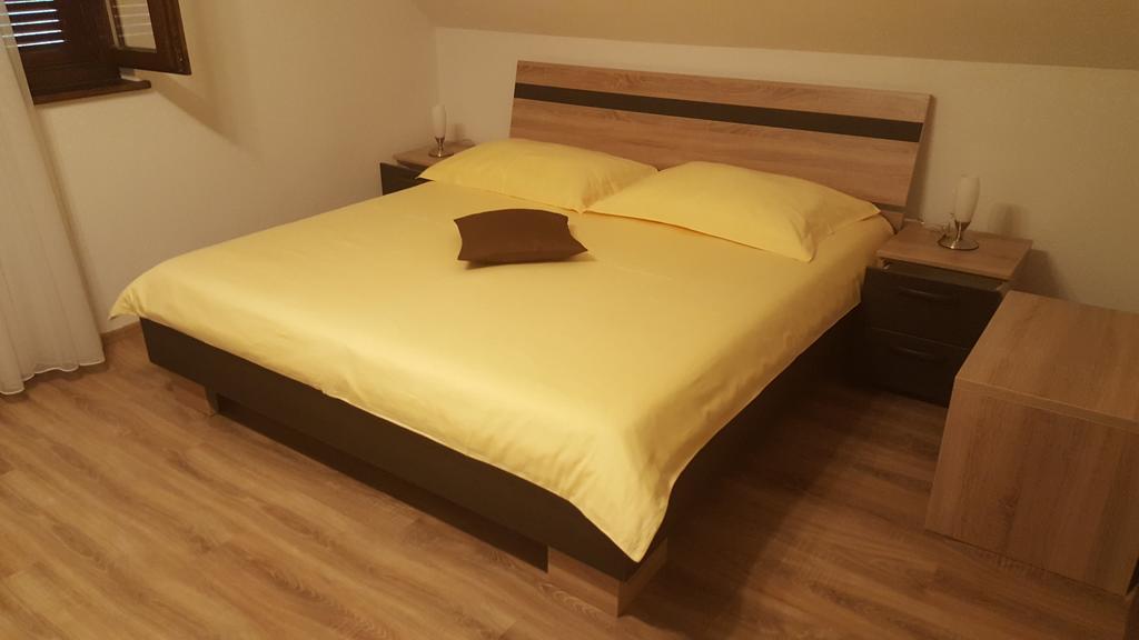 Guest Accommodation Marko Kesic Grabovac  Eksteriør billede
